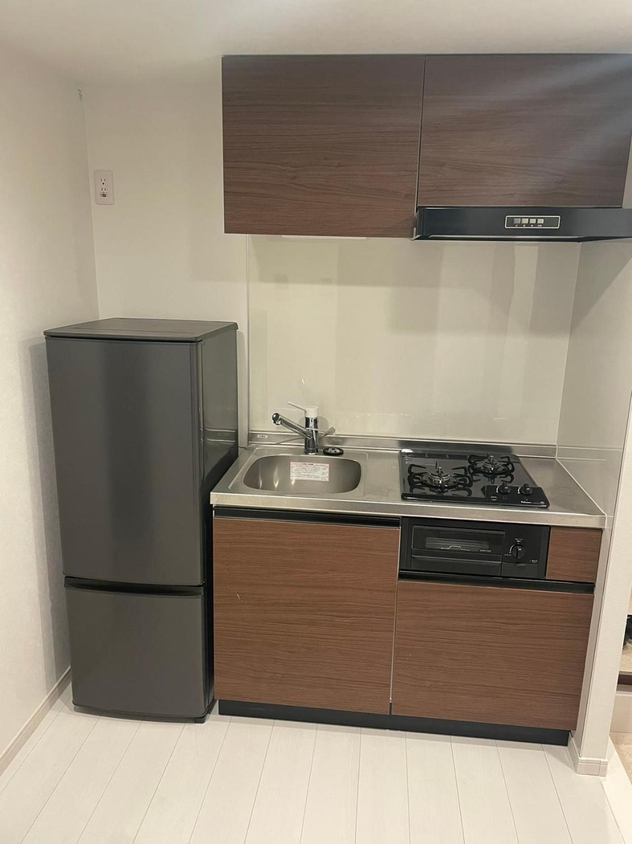 Apartment Calum Asakusa Imado Tokyoカルム浅草今戸ダブルルーム新築民泊東京浅草隅田川今戸神社近くスカイツリー見えるコンビニコインランドリー近くある浅草駅まで徒歩圏内アクセス便利成田空港羽田空港銀座渋谷東京駅直通