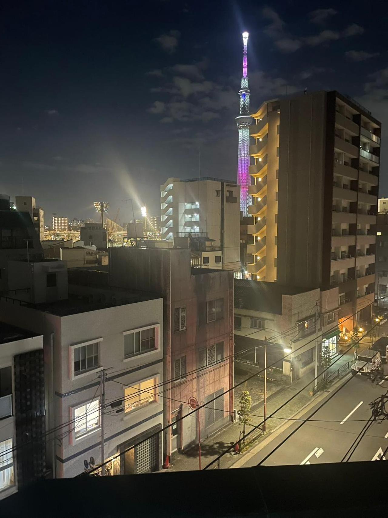 Calum Asakusa Imado Tokyoカルム浅草今戸ダブルルーム新築民泊東京浅草隅田川今戸神社近くスカイツリー見えるコンビニコインランドリー近くある浅草駅まで徒歩圏内アクセス便利成田空港羽田空港銀座渋谷東京駅直通